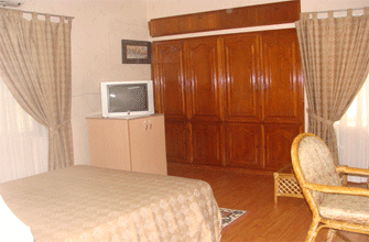 Room Super Deluxe -1, Civic Inn Guest House