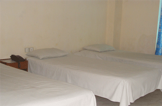 Room Deluxe 4 -1, Hotel OVISAR (Pvt) Ltd.